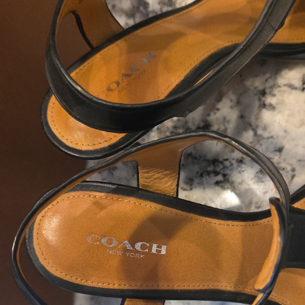 Coach Izzy Black Strappy Weaved Women's Heels Size 7.5B With Original Box - Picture 2 of 11